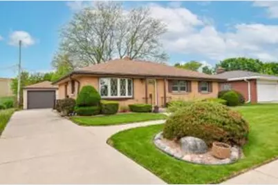 1631 W Bottsford Ave, Milwaukee, WI 53221 - Photo 1