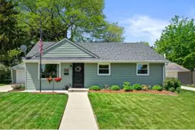 1015  5th Ave, Grafton, WI 53024 - Photo 1