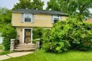 5755 N 41st St, Milwaukee, WI 53209 - Photo 1
