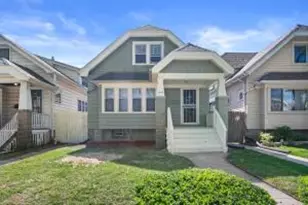 5543 N 34th St, Milwaukee, WI 53209 - Photo 1