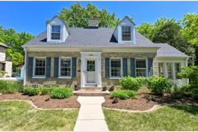 2760 N Hartung Ave, Milwaukee, WI 53210 - Photo 1