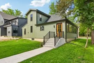 637 1st St, Delafield, WI 53018 - Photo 1