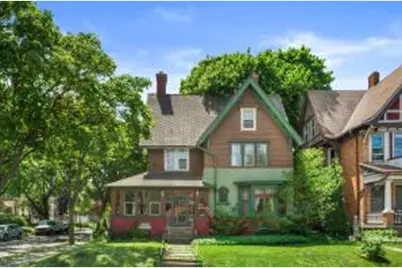 2903 W McKinley Blvd, Milwaukee, WI 53208 - Photo 1
