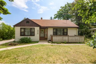 5212 S 20th St, Milwaukee, WI 53221 - Photo 1