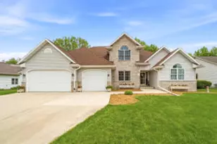 W5148 Kennedy Dr, Fond du Lac, WI 54937 - Photo 1
