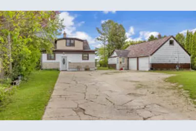1813  Washington Ave #1817, Sheboygan, WI 53081 - Photo 1