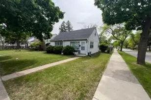 5279 N 44th St, Milwaukee, WI 53218 - Photo 1