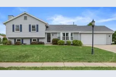 1128  Lake Park Dr, Pewaukee, WI 53072 - Photo 1