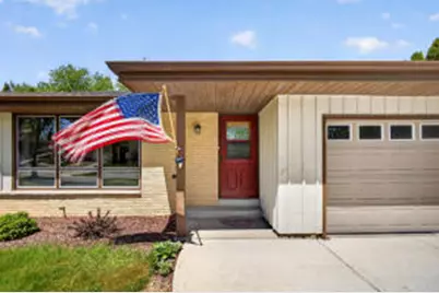 508  Whitegate Dr, Saukville, WI 53080 - Photo 1