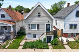 2543 N Dousman St, Milwaukee, WI 53212 - Photo 1