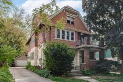 6221 W Lloyd St #6223, Wauwatosa, WI 53213 - Photo 1
