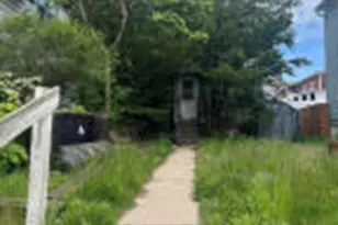 132 E Rosedale Ave, Milwaukee, WI 53207 - Photo 1