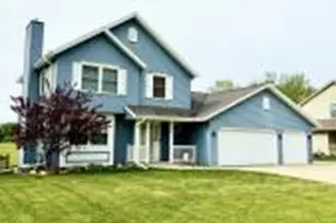 139 13th Ave, Racine, WI 53182 - Photo 1