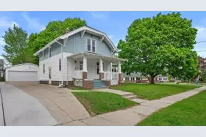 812  New York Ave, Manitowoc, WI 54220 - Photo 1