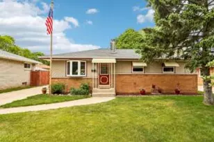 4369 S Nicholson Ave, Saint Francis, WI 53235 - Photo 1