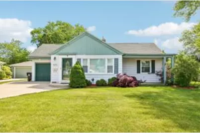 825  Illinois St, Racine, WI 53405 - Photo 1