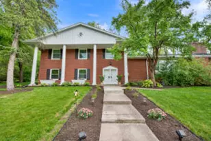 1435 Victoria Circle, Elm Grove, WI 53122 - Photo 1