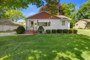 1420 Neenah St, Watertown, WI 53094 - Photo 1