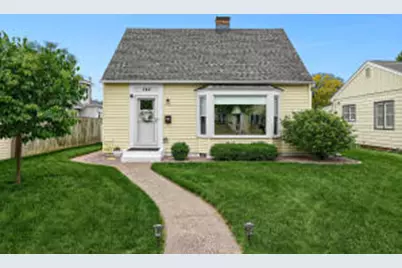 348  24th St, La Crosse, WI 54601 - Photo 1