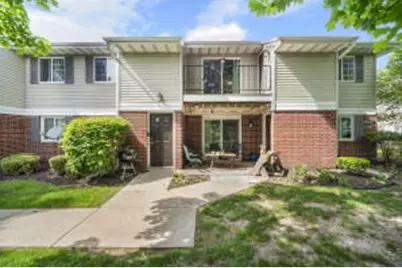 N110W16973  Ashbury Cir, Germantown, WI 53022 - Photo 1