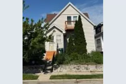 1705 S 71st St #1707, West Allis, WI 53214 - Photo 1