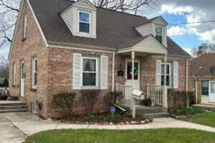 1125 Lindbergh Ave, Waukesha, WI 53188 - Photo 1