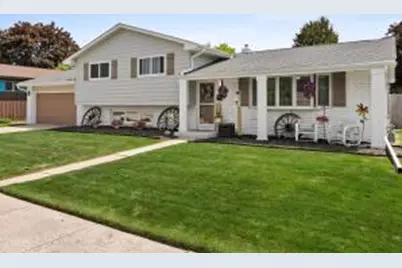 3813 S 13th St, Sheboygan, WI 53081 - Photo 1