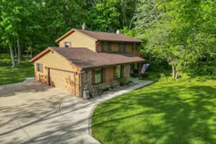 N92W25490 Blue Heron Dr, Lisbon, WI 53089 - Photo 1
