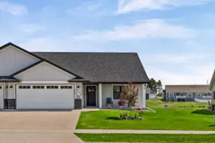 1944 Spakenburg Rd, Holmen, WI 54636 - Photo 1