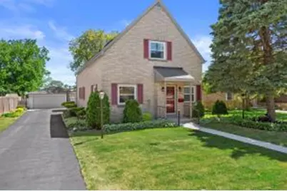 429 E Armour Ave, Milwaukee, WI 53207 - Photo 1