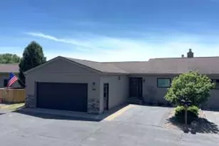 3350 Bayside Ct, La Crosse, WI 54601 - Photo 1