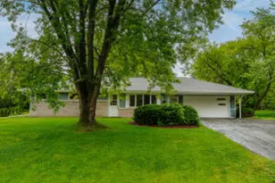 N78W16300 Carl Ross Dr, Menomonee Falls, WI 53051 - Photo 1