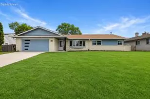 1411 Spring Valley Dr, Racine, WI 53405 - Photo 1