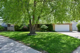 3825 St Clair St, Racine, WI 53402 - Photo 1