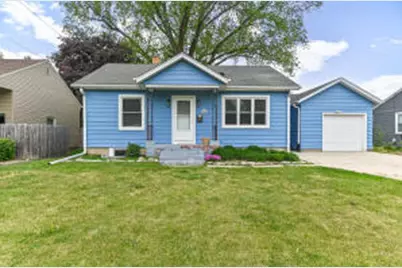 N90W16702  Pershing Ave, Menomonee Falls, WI 53051 - Photo 1
