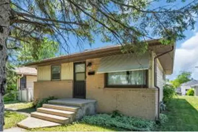 4941 N Sherman Blvd, Milwaukee, WI 53209 - Photo 1