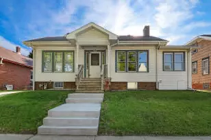 704 Monroe Ave, Racine, WI 53405 - Photo 1
