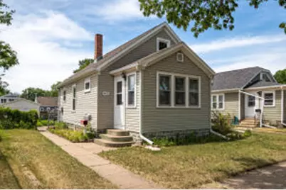 1418  21st St, La Crosse, WI 54601 - Photo 1