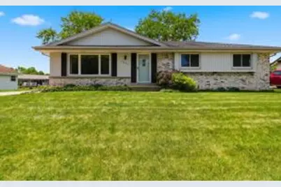 7431 S Logan Ave, Oak Creek, WI 53154 - Photo 1