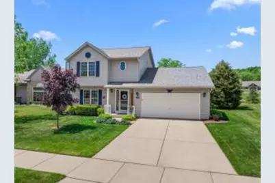 1514  Ravine Forest Dr, West Bend, WI 53090 - Photo 1