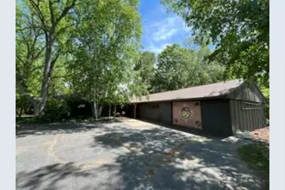 525 S 4th St, Fort Atkinson, WI 53538 - Photo 1