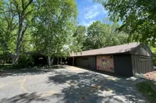 525 S 4th St, Fort Atkinson, WI 53538 - Photo 1
