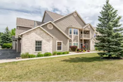 W159N4868  Graysland Dr, Menomonee Falls, WI 53051 - Photo 1