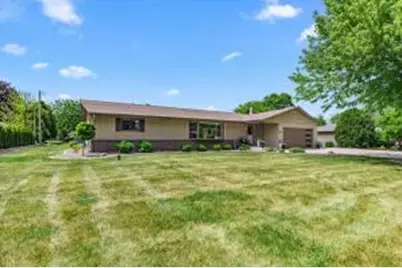 225 N 166th St, Brookfield, WI 53005 - Photo 1