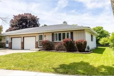 2318 N 35th St, Sheboygan, WI 53083 - Photo 1