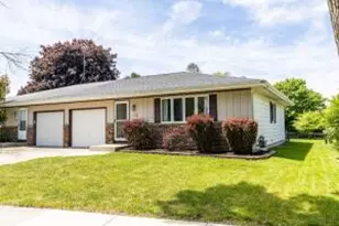 2318 N 35th St, Sheboygan, WI 53083 - Photo 1