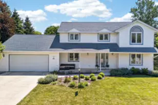 4577 Hunters Glen Dr, Sheboygan, WI 53083 - Photo 1