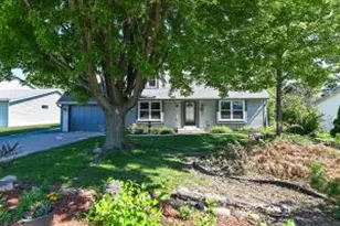 960 E Oakwood Rd, Oak Creek, WI 53154 - Photo 1