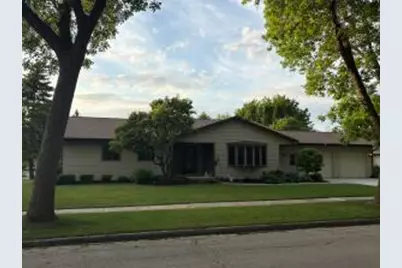 82  Eastbrook Ln, Fond du Lac, WI 54935 - Photo 1