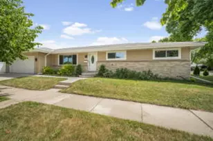 11825 W Washington St, West Allis, WI 53214 - Photo 1